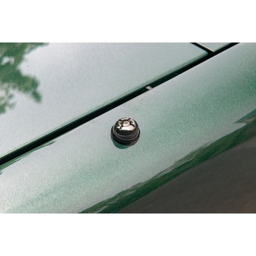 422 - 1996 Aston Martin Virage Volante 'Wide Body’  Registration Number: N709 RAPChassis Number: SCFDAM2C3... 