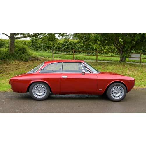 410 - 1970 Alfa-Romeo 1750 GTV                            Registration Number: EHZ 223Chassis Number: 1382... 