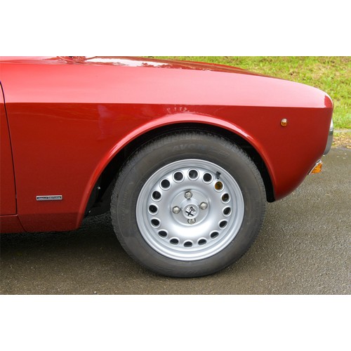 410 - 1970 Alfa-Romeo 1750 GTV                            Registration Number: EHZ 223Chassis Number: 1382... 