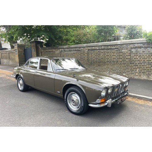 439 - 1971 Jaguar XJ6 Series 1 4.2 SWB Saloon       Registration Number: GPL 734KChassis Number: 1L19745BW... 