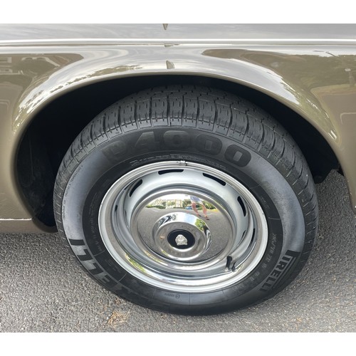 439 - 1971 Jaguar XJ6 Series 1 4.2 SWB Saloon       Registration Number: GPL 734KChassis Number: 1L19745BW... 