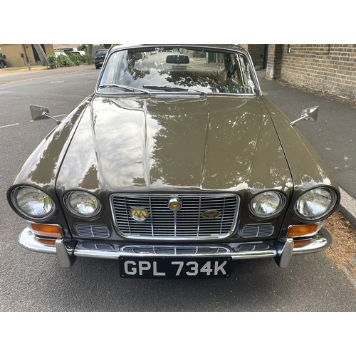 439 - 1971 Jaguar XJ6 Series 1 4.2 SWB Saloon       Registration Number: GPL 734KChassis Number: 1L19745BW... 