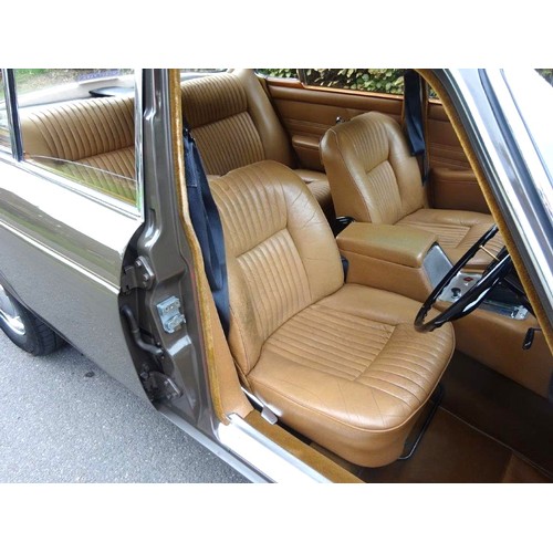 439 - 1971 Jaguar XJ6 Series 1 4.2 SWB Saloon       Registration Number: GPL 734KChassis Number: 1L19745BW... 