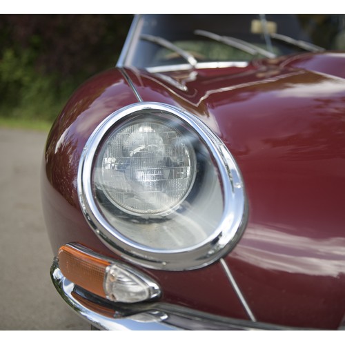 417 - 1962 Jaguar E-Type Series 1 Roadster              Chassis Number: 877270Registration Number: JSJ 565... 