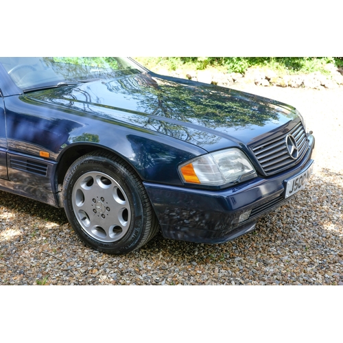 429 - 1995 Mercedes-Benz SL320 (R129)
                  Registration Number: J500 MLCChassis Number: WDB12... 