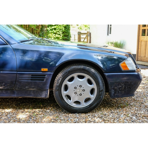 429 - 1995 Mercedes-Benz SL320 (R129)
                  Registration Number: J500 MLCChassis Number: WDB12... 