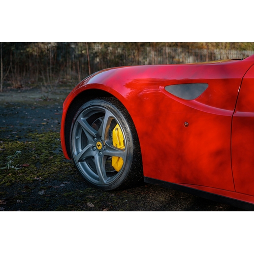 424 - 2012 Ferrari FF
                                                                              Regist... 