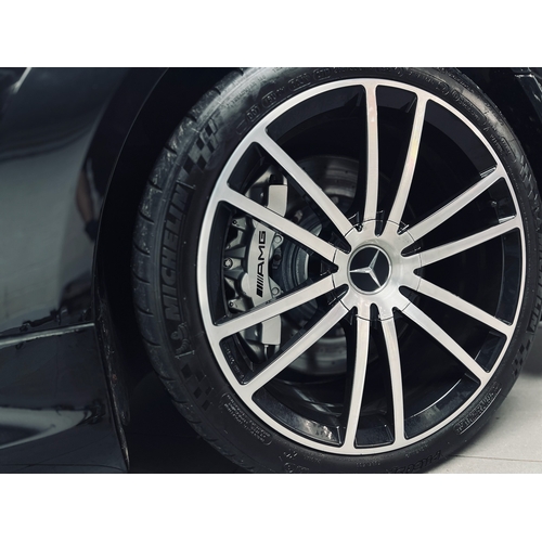 433 - 2005 Mercedes-Benz SL65 AMG Black Series TributeRegistration Number: DK05 NXY                  Chass... 