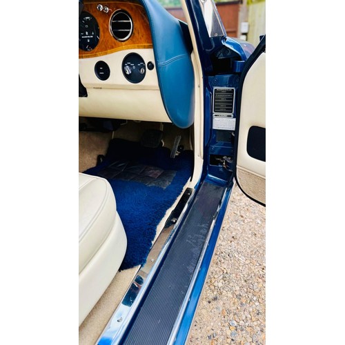 438 - 1995 Rolls-Royce Silver Spirit III
Registration: N797 LKXChassis Number: TBARecorded Mileage: 51,449... 