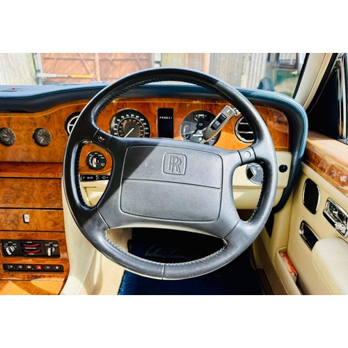 438 - 1995 Rolls-Royce Silver Spirit III
Registration: N797 LKXChassis Number: TBARecorded Mileage: 51,449... 