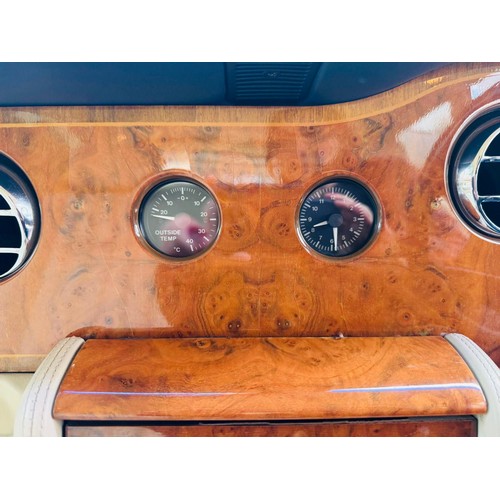 438 - 1995 Rolls-Royce Silver Spirit III
Registration: N797 LKXChassis Number: TBARecorded Mileage: 51,449... 