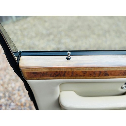 438 - 1995 Rolls-Royce Silver Spirit III
Registration: N797 LKXChassis Number: TBARecorded Mileage: 51,449... 