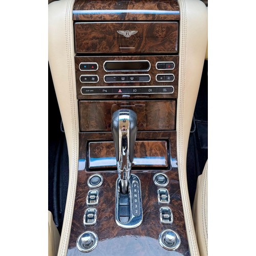 413 - 2004 Bentley Arnage T Mulliner                                                                      ... 
