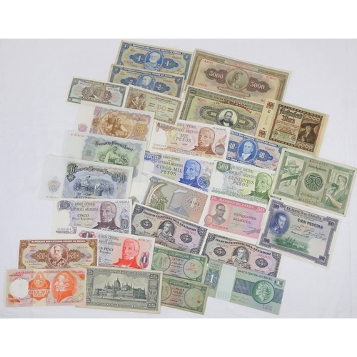 344 - A collection of bank notes, most later 20th cent, including Eastern Europe, Africa, Central & South ... 