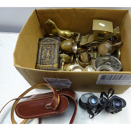 368 - A box of metal ware to include horse and carriage etc and a pair of binoculars.