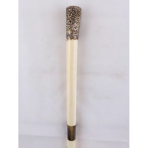 76 - A silver mounted conductor's baton, Chester 1900.  53mm (by instruction of the family of Dame Fanny ... 