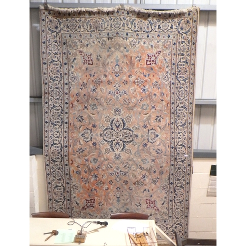 1007 - A Persian nain rug 200 cm x 310 cm.