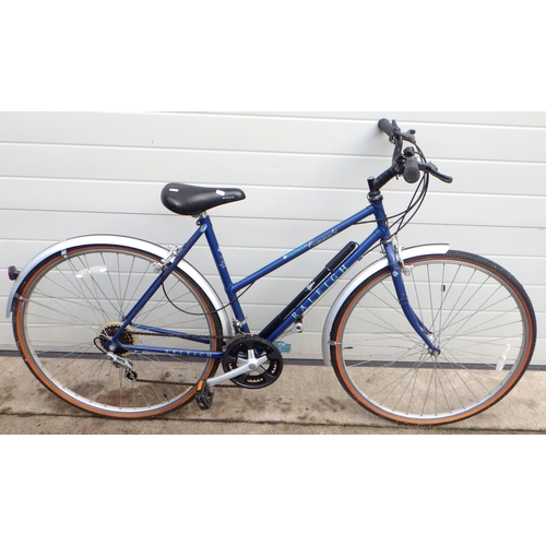 507 - A lady's blue Raleigh bicycle