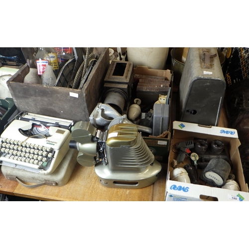 180 - An Olympia Splendid 66 typewriter, a Dufay Chromex projector, advertising milk bottles, books, metal... 