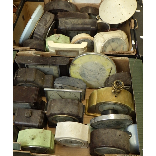 183 - Various electric clocks, most plastic and Bakelite cased, Smiths etc.  A/F signs of damage, all unte... 