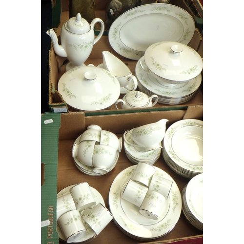 198 - Wedgwood Westbury tableware (2)