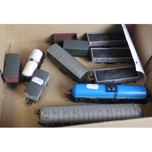 241 - Model railway rolling stock incl Lima and Wrenn