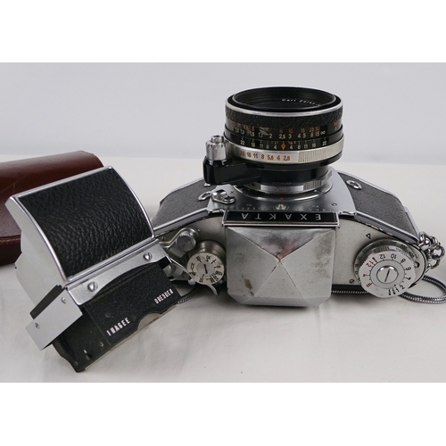 41 - An Exakta Ihagee Varex iia 35mm camera having SLR and waist-level view finders, a Zeiss Tessar 50mm ... 