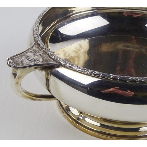 369 - A two handled pedestal bowl, Birmingham 1926.  256mm across the handles / approximately 570gr