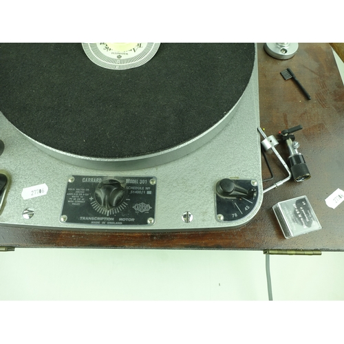 430 - A Garrard turntable model 301 schedule No 51400/1, motor turns turntable. All electricals sold as se... 