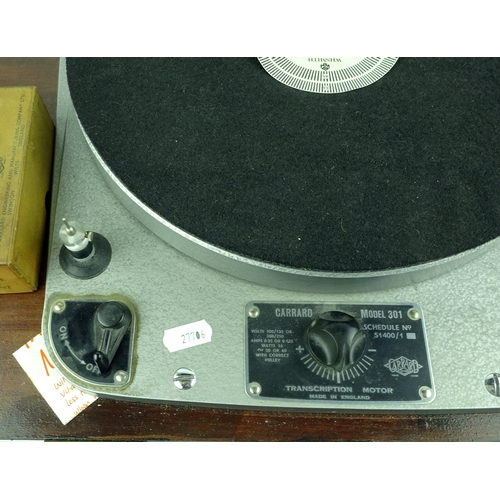 430 - A Garrard turntable model 301 schedule No 51400/1, motor turns turntable. All electricals sold as se... 