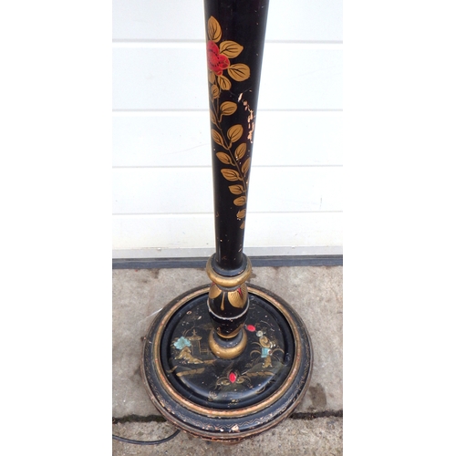 585 - A lacquered chinoiserie standard lamp.