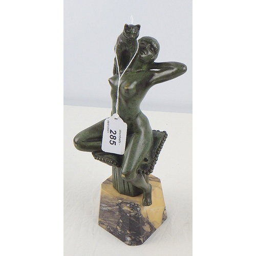 285 - A 20thC bronze figure of a naked lady on a marble base signed R C Ireland 28cm high.