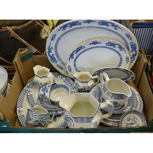 141 - Blue and white tableware incl Wood & Sons 