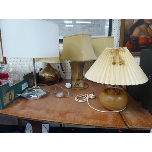 64 - A pair of modern table lamps together with 3 further table lamps (5).