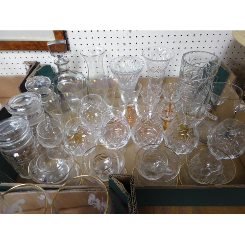 65 - A large quantity of glass ware to include drinking glasses, decanter, vase's, bowls etc (3).