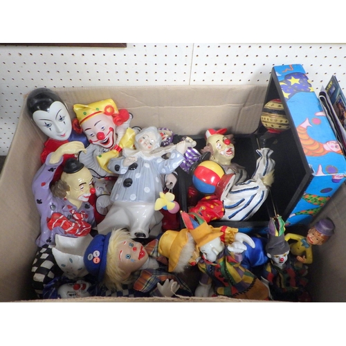 73 - Clown figurines etc (2)