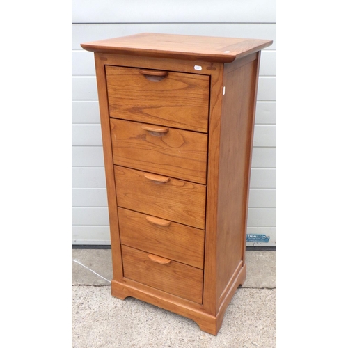 641 - A modern five height narrow chest of drawers, 58cm wide