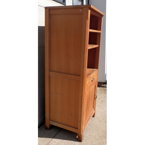 787 - A beech/ply cupboard with upper shelves, 73cm wide