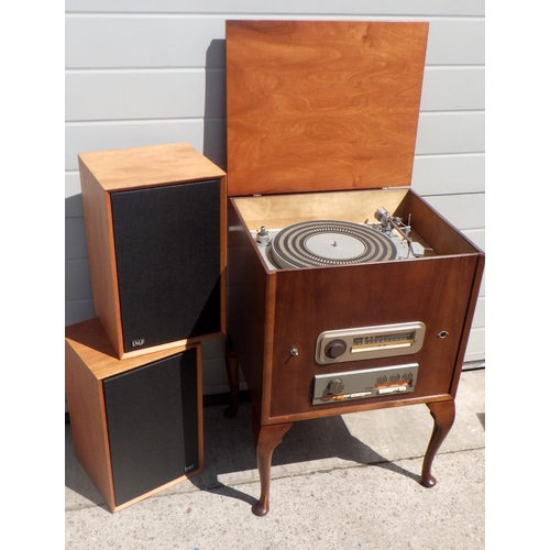 828 - A Connoisseur record player with Quad radio & 303 Amp & pair of speakers