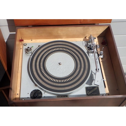 828 - A Connoisseur record player with Quad radio & 303 Amp & pair of speakers