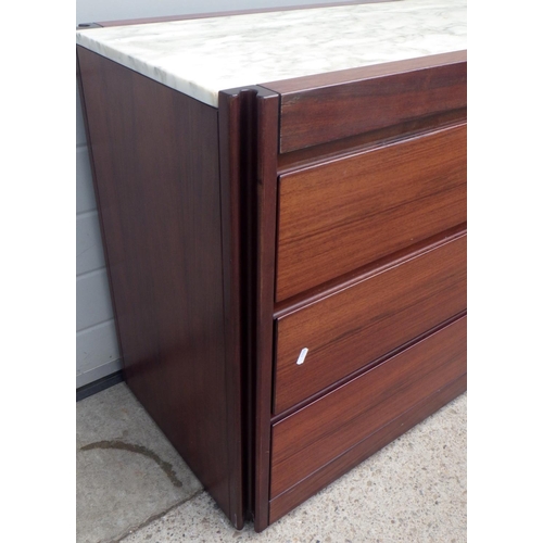 846 - A modern teak three drawer chest of drawers with inset top. 97cm wide.