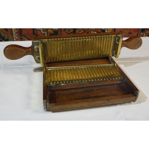 135 - A chemist's pill roller, brass and mahogany.