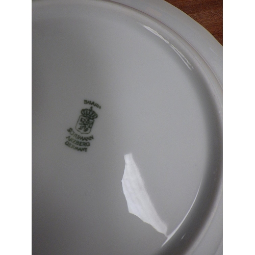 218 - Schumann Bavaria tableware