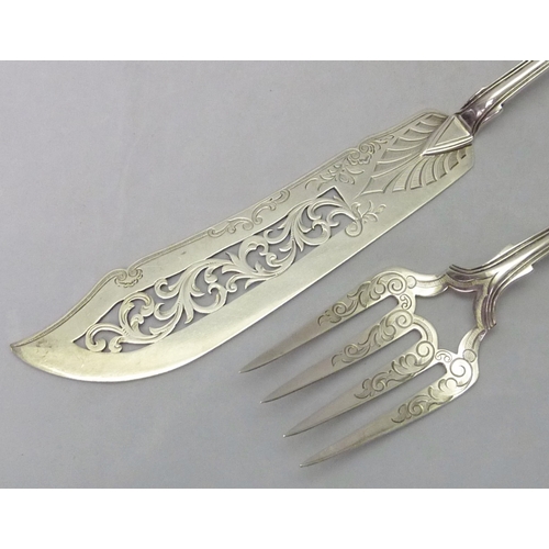 402 - A Victorian queens pattern fish server set, Samuel Hayne & Dudley Carter, London 1848.  Slice 329mm ... 