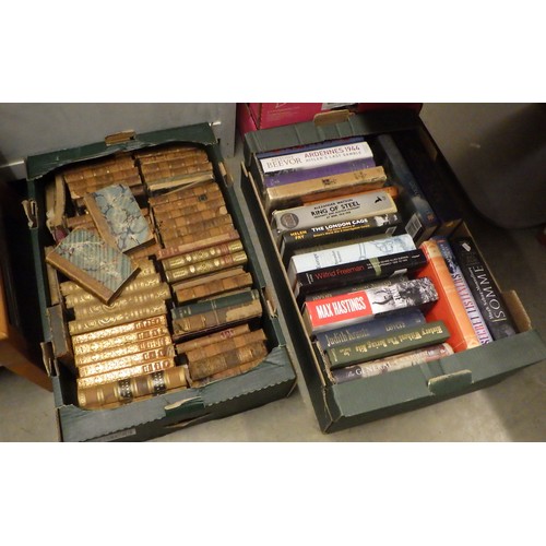 439 - A large qty of misc books (qty)