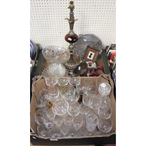 65 - A qty of various glass to include decanter, glasses, bowls together with a table lamp, epns etc (2).