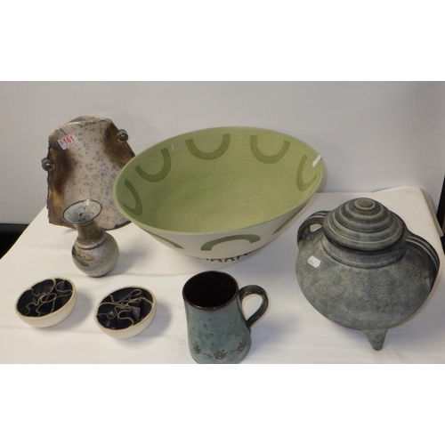 161 - 7 pieces of various Studio pottery