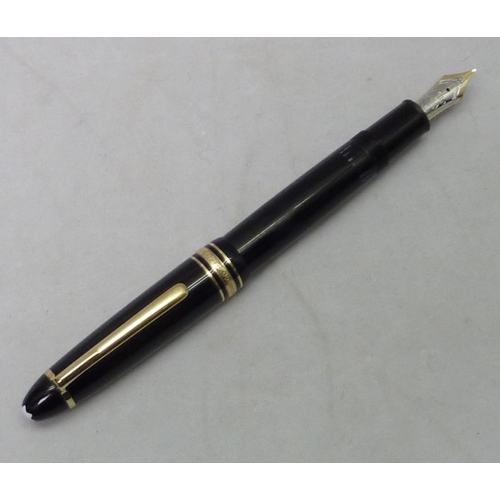 384 - A Montblanc Meisterstuck No146 fountain pen, no box or papers.