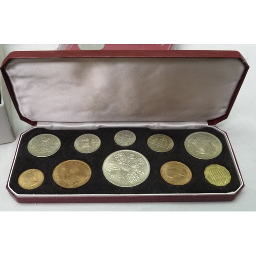 405 - Ten Isle of Man 1978 Royal Commemorative crown coins; nineteen various Elizabeth II cased coin colle... 