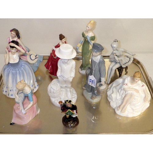 32 - A group of various figures to include Royal Doulton, Lladro and Spode(10)